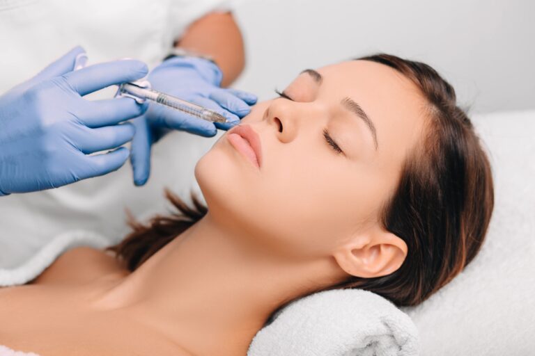 Aumento de labios con ácido hialurónico